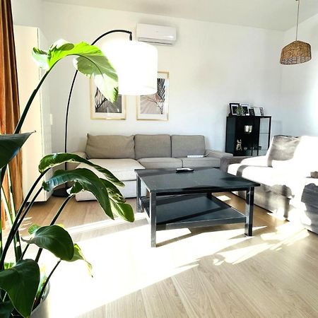 House Flow, 3 Room, Free 2 Parking Братислава Экстерьер фото
