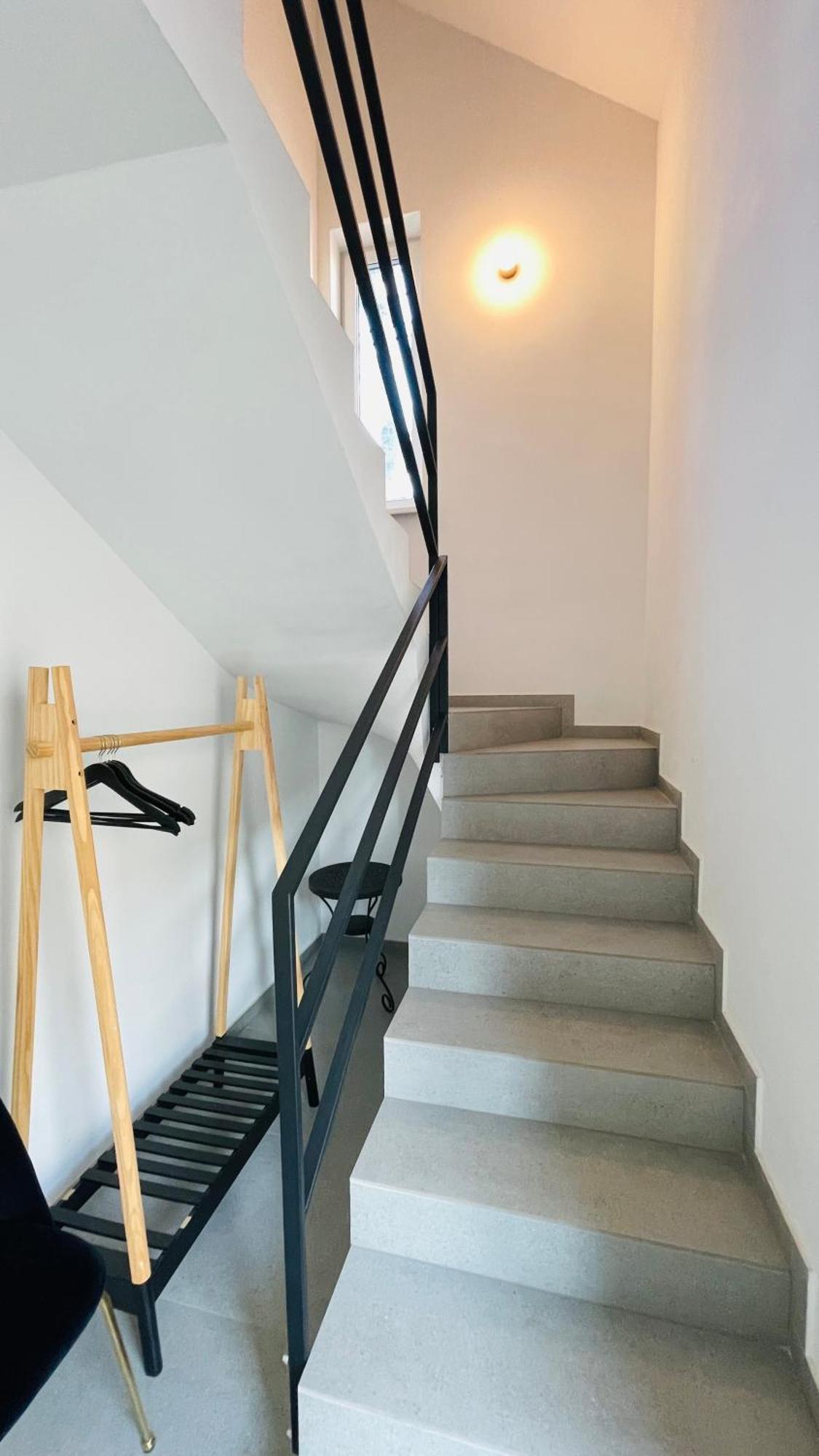 House Flow, 3 Room, Free 2 Parking Братислава Экстерьер фото