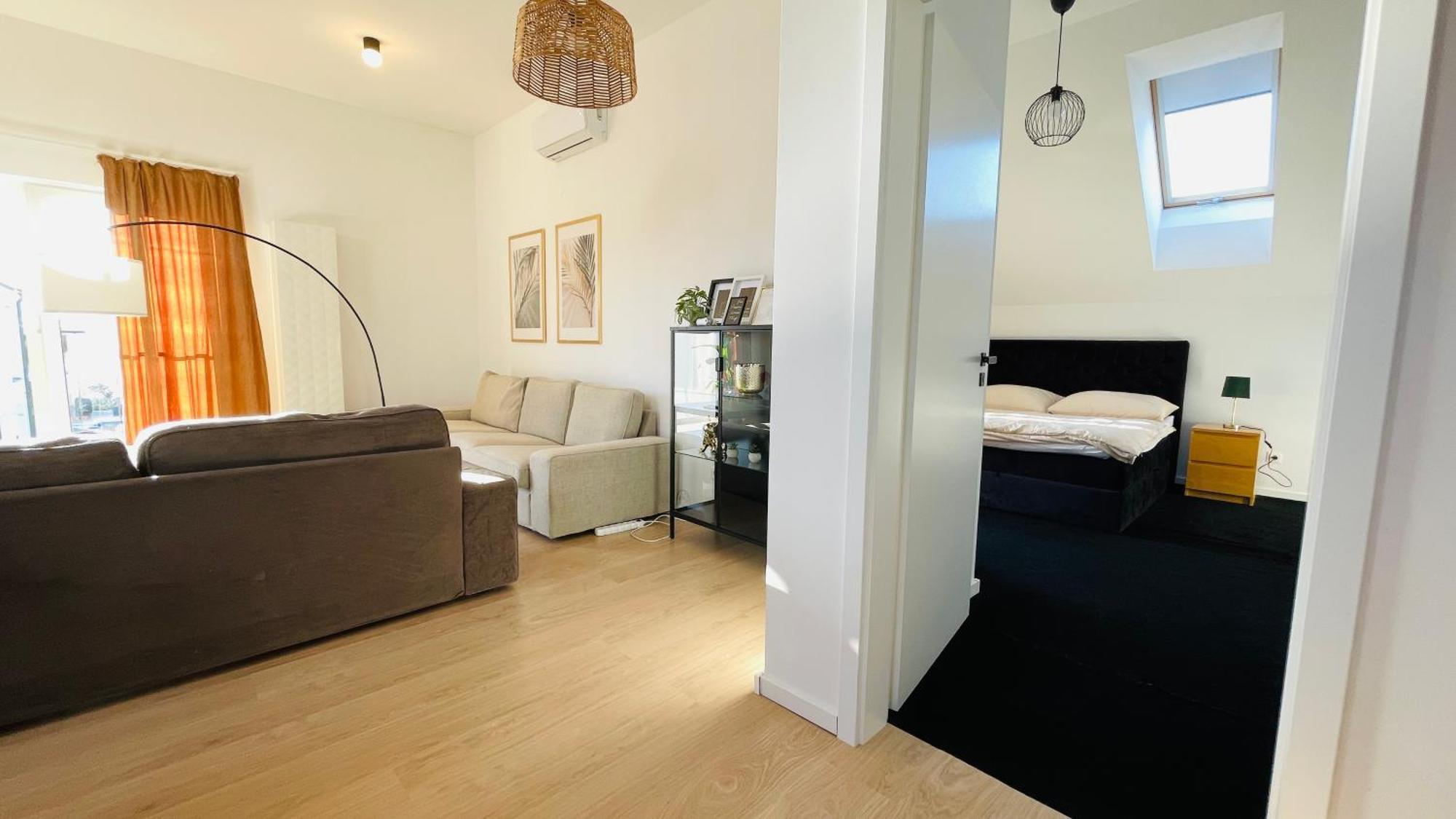 House Flow, 3 Room, Free 2 Parking Братислава Экстерьер фото