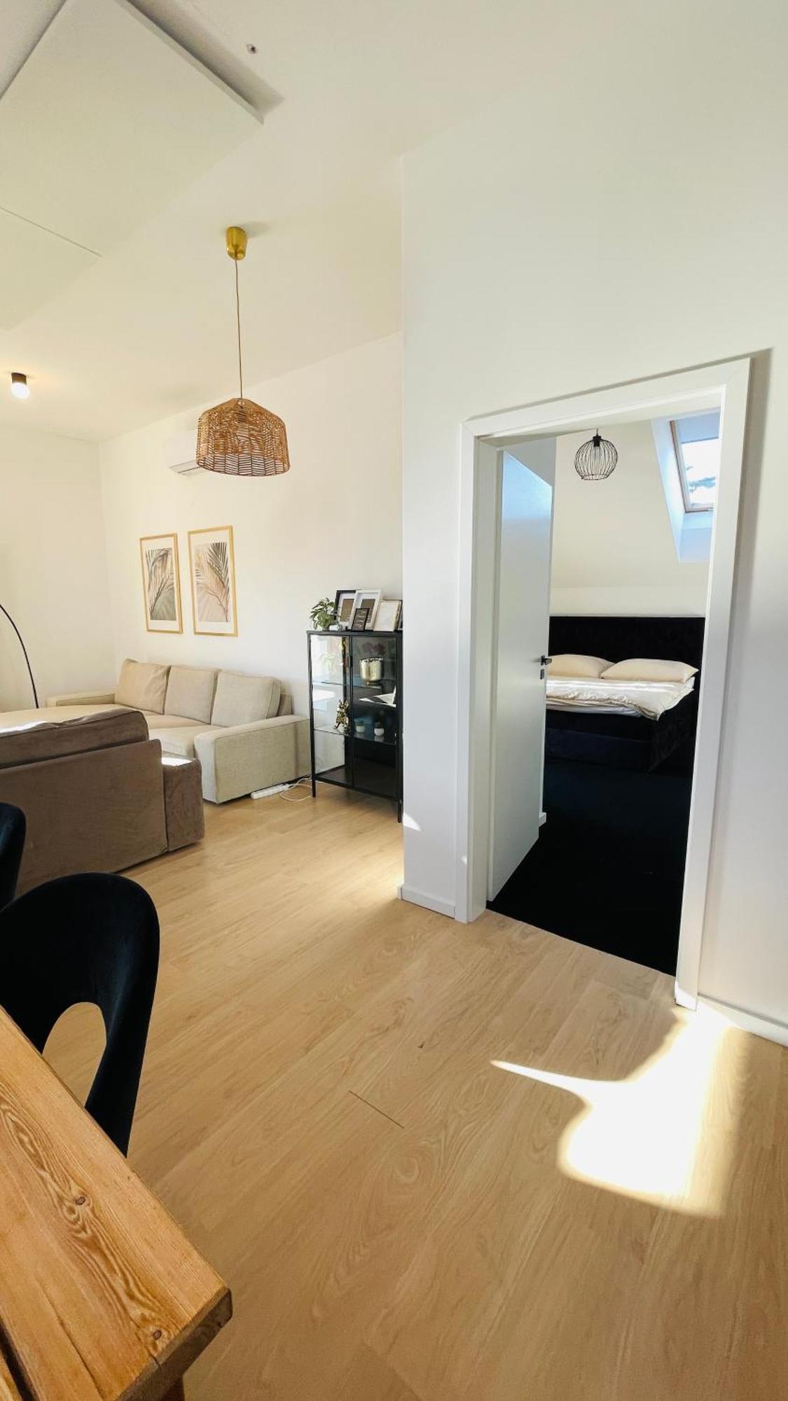 House Flow, 3 Room, Free 2 Parking Братислава Экстерьер фото